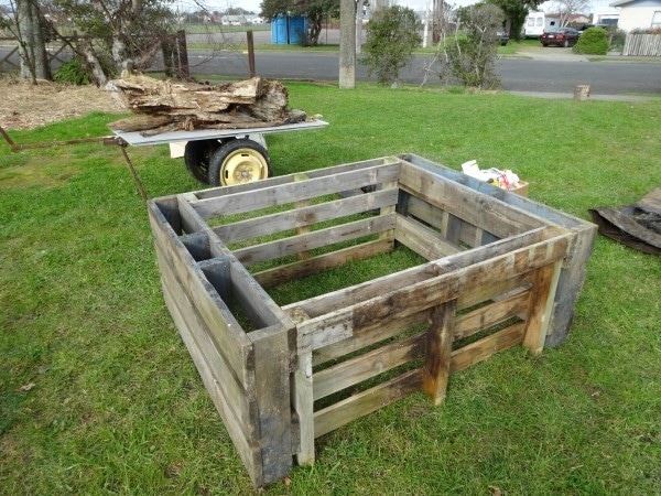 Pallet Bed